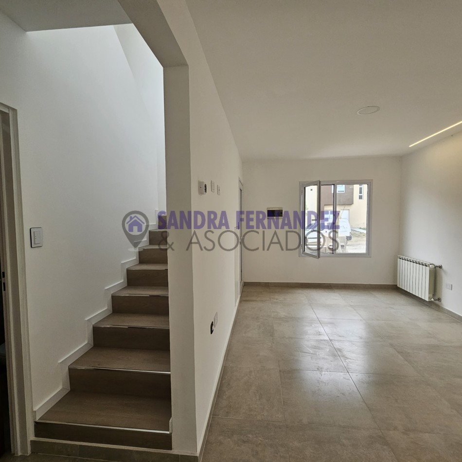 Neuquen Venta Duplex a estrenar Barrio Cerrado La Castellana