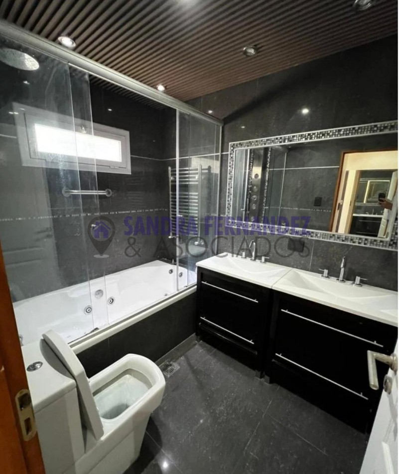 Rio Negro Cipolletti Barrio Flamingo Casa niel gerencial 