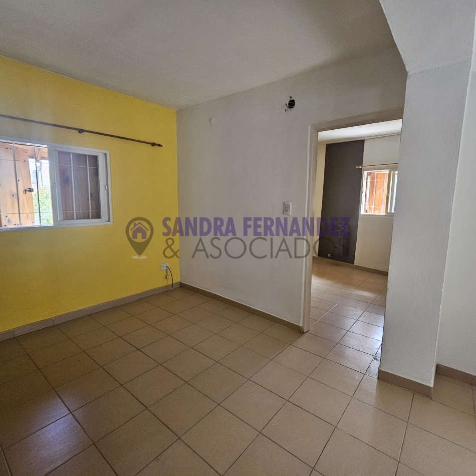 Rio Negro Cipolletti Casa 1 dormitorio zona UFLO / CLUB CIPOLLETTI / 