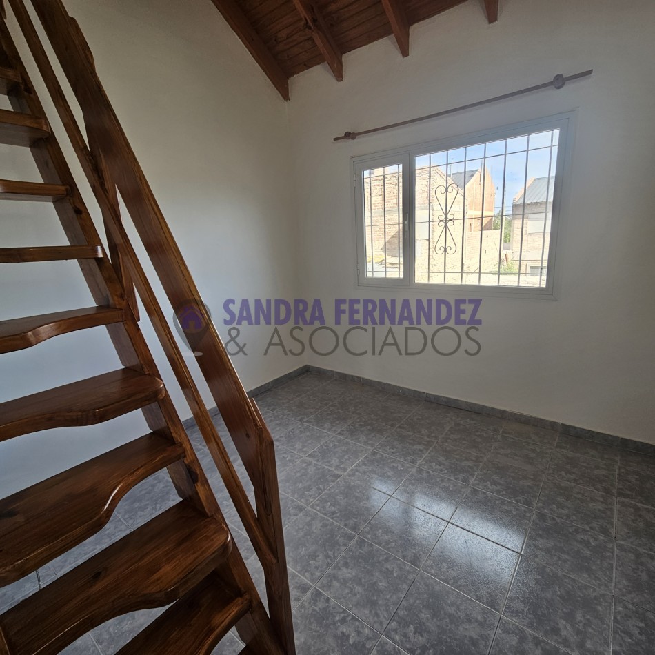 Neuquen. Alquiler. Duplex 3 dormitorios Zona Ruca Che