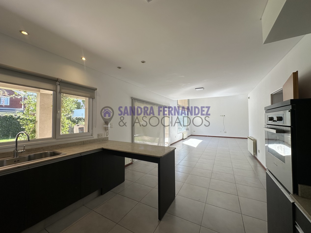 Rio Negro Cipolletti Casa 4 dormitorios Barrio Manzanar 7