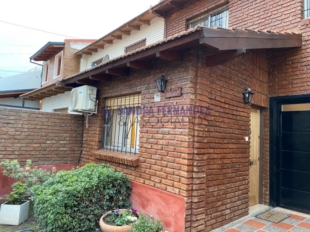 Neuquen. Alquiler. Duplex 3 dormitorios. Barrio Maria Auxiliadora