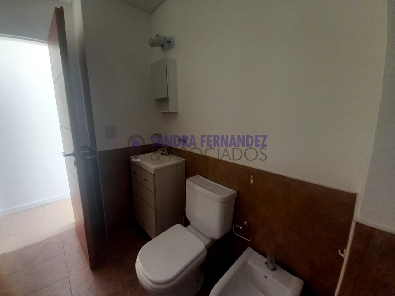 Rio Negro Alquiler Departamento 1 dormitorio con cochera Complejo Jardines de Esmeralda