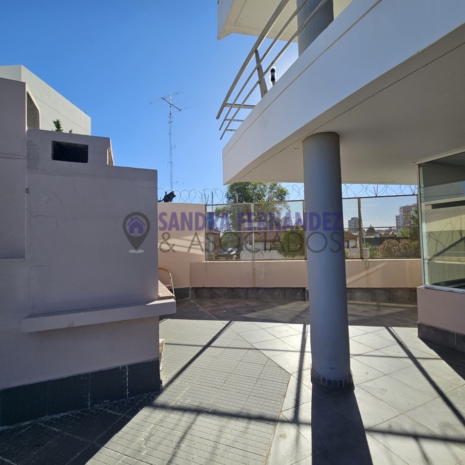 Neuquen. Alquiler. Semipiso. Santa Genoveva, Torre Dali. 2 dormitorios en suite con parrilla y terraza