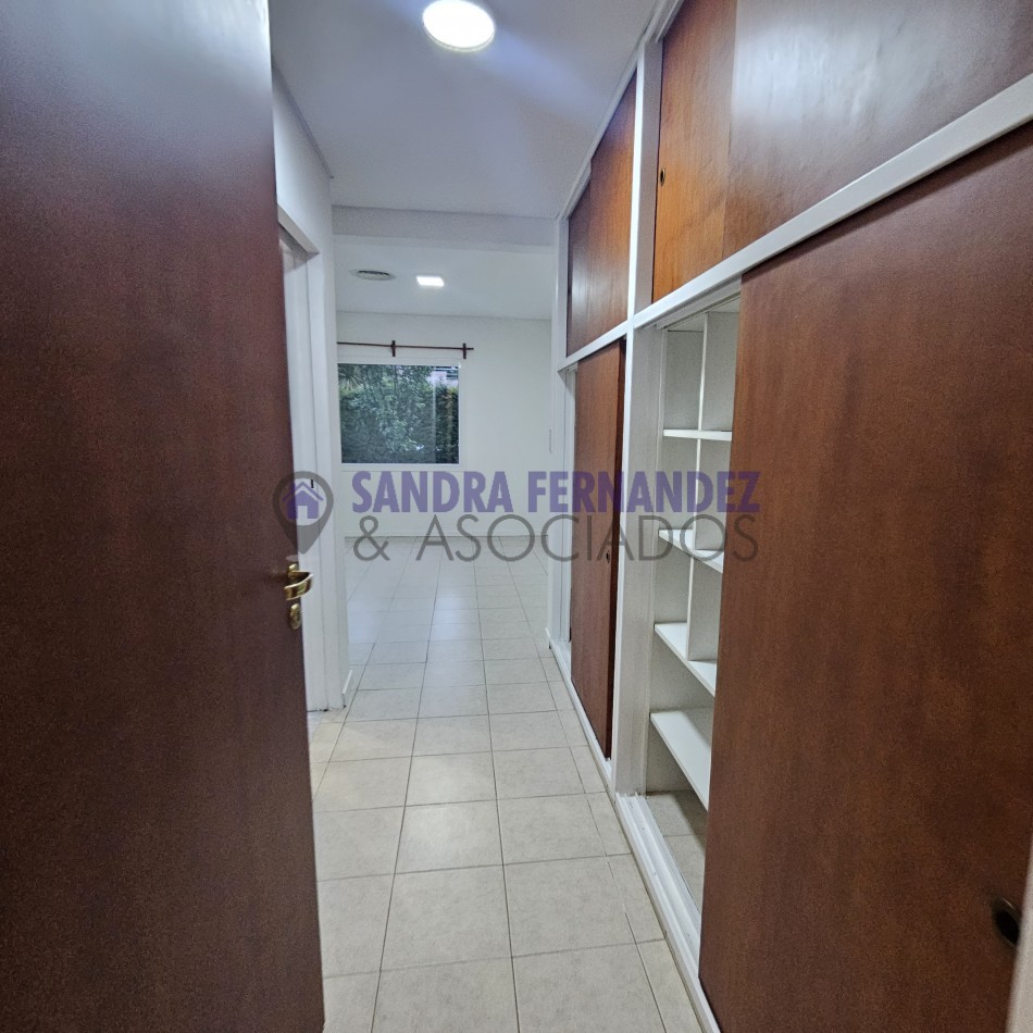 Neuquen. Venta Casa 2 dormitorios (suite) en una sola planta. Barrio Rincon Club de Campo