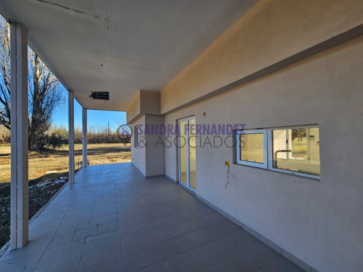 Neuquen. Alquiler Casa 2 dormitorios en Predio