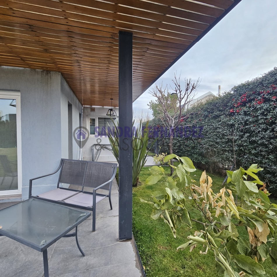 Neuquen Alquiler Casa Nivel gerencial en dos plantas Barrio Cerrado Sauces del Limay