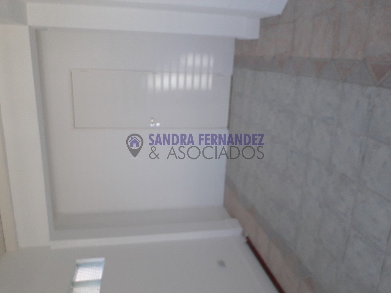 Neuquen. Alquiler. Local comercial. Barrio Santa Genoveva