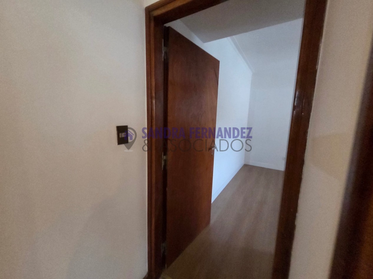 Neuquen Alquiler Departamento 2 dormitorios sin cochera Centro ciudad de Neuquen