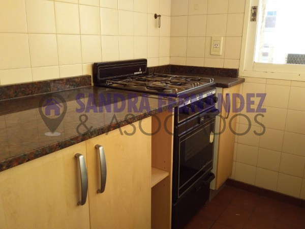 Neuquen. Alquiler Departamento 1 dorm Zona San Lucas. B° Maria Auxiliadora