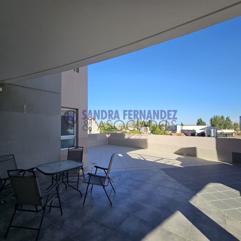 Neuquen. Alquiler. Semipiso. Santa Genoveva, Torre Dali. 2 dormitorios en suite con parrilla y terraza