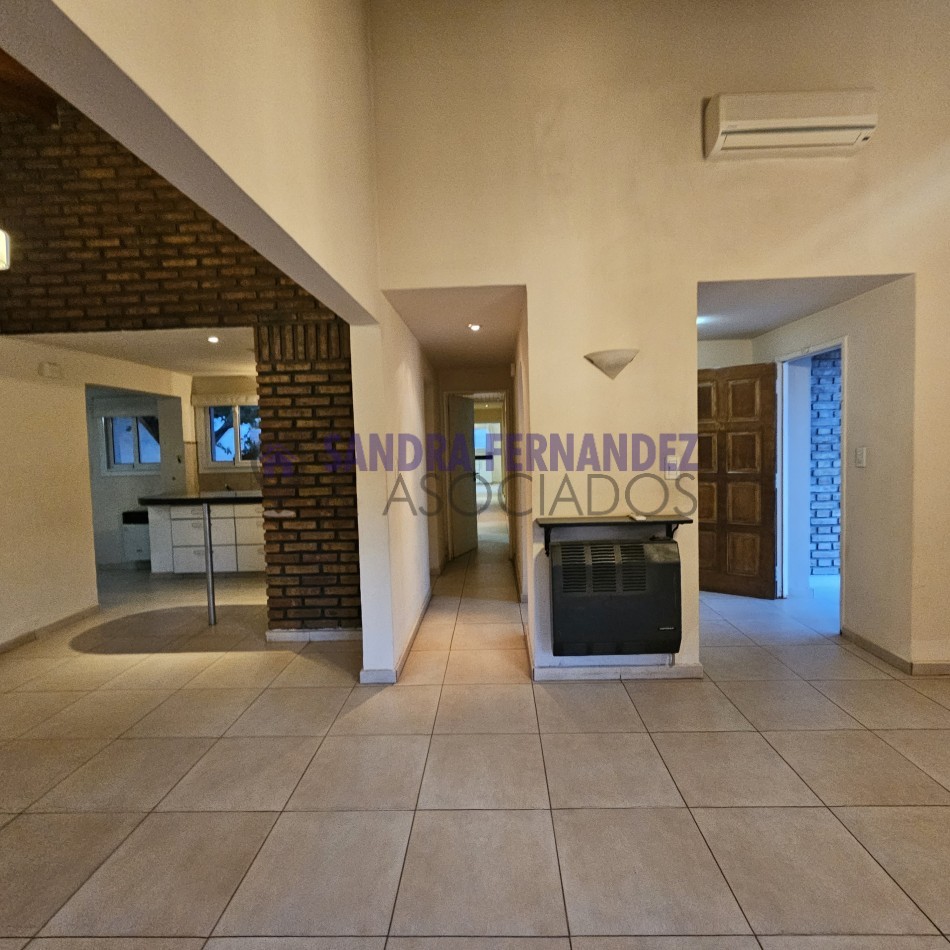 Rio Negro. Cipolletti. Venta. Casa en planta baja 3 dormitorios (suite) 
