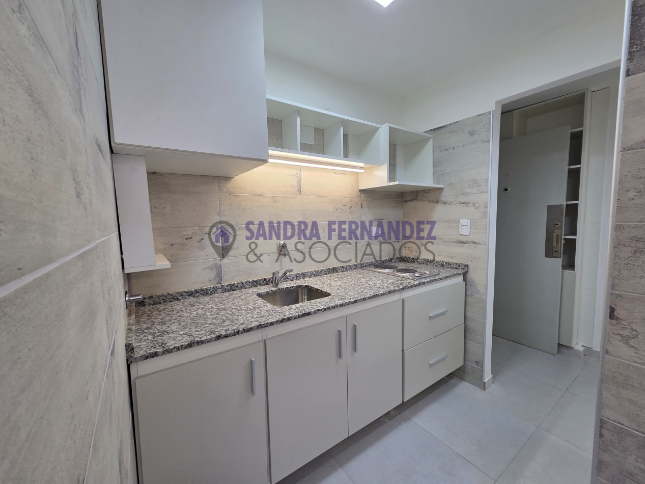 CABA MONSERRAT Alquiler Departamento 2 dormitorios remodelado a estrenar sin cochera