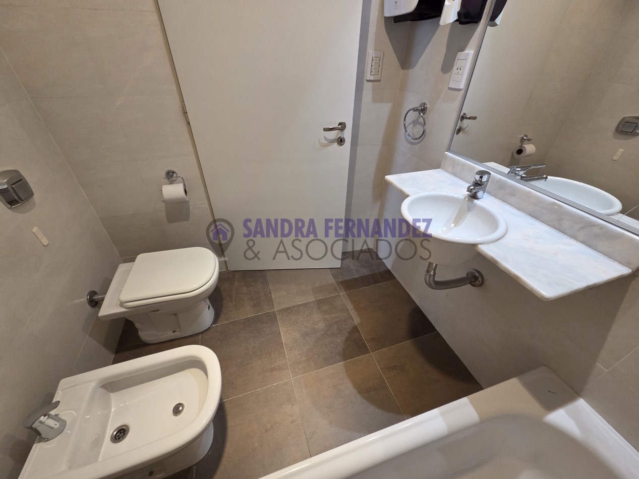 Neuquen Alquiler Departamento 2 dormitorios suite cochera Paseo de la Costa 