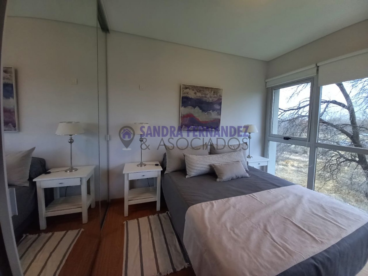 Neuquen. Alquiler Departamento amoblado 2 dormitorios. Equipado Nivel Gerencial Zona Rio Limay Pase o de la Costa