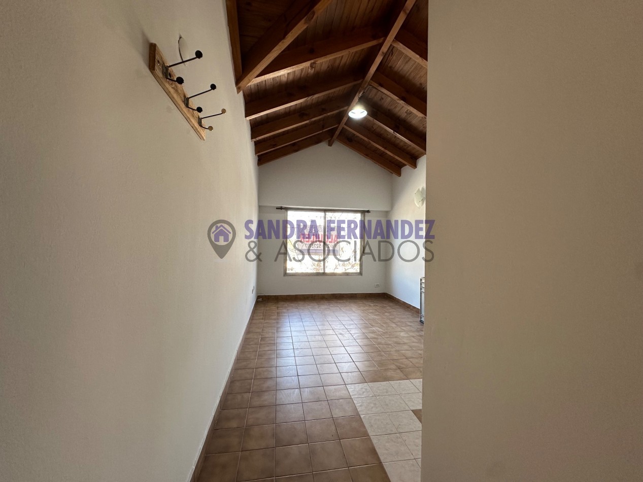 Neuquen Alquiler Departamento en Complejo en 1° piso sin cochera