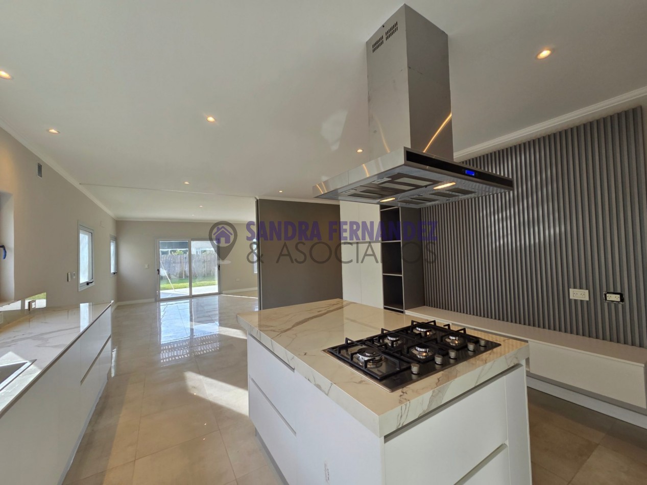 Neuquen Alquiler A ESTRENAR Casa en una sola planta 3 dormitorios, todos en suite Barrio Cerrado Sauces del Limay 