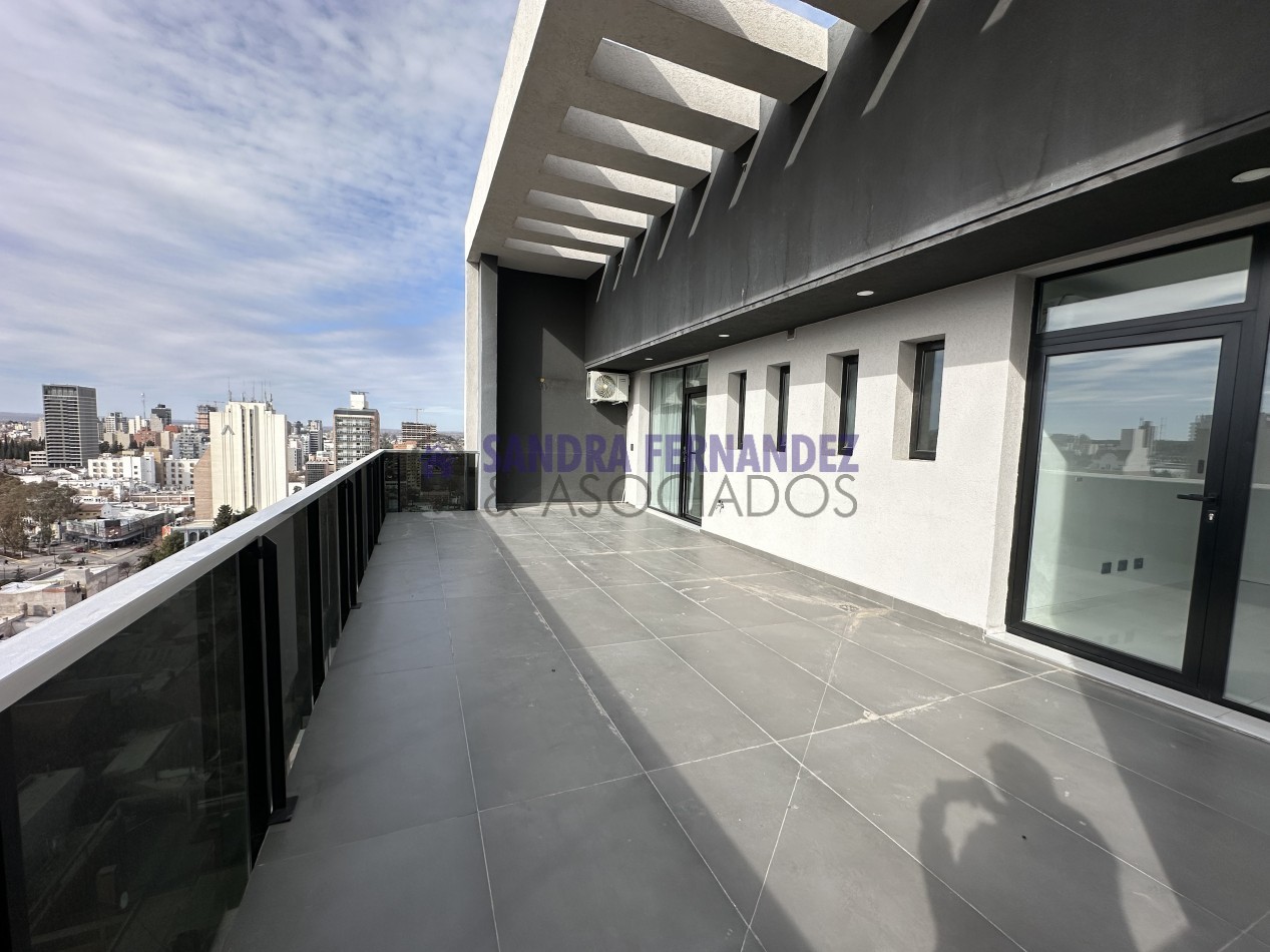 Neuquen Alquiler Departamento 1 dormitorio con terraza. Cochera Centro ciudad de Neuquen