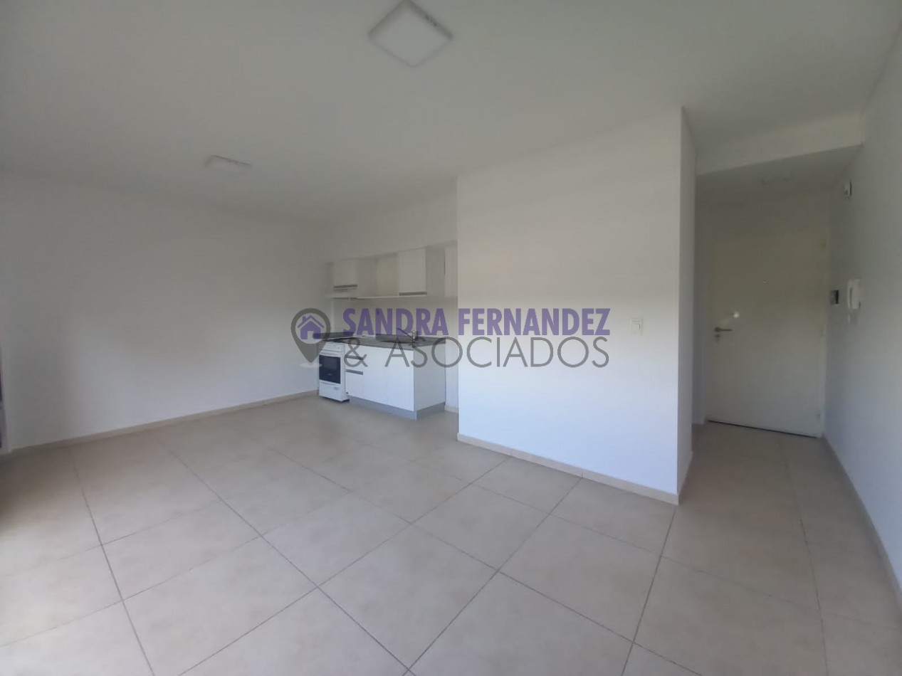Rio Negro Cipolletti Alquiler Departamento 1 dormitorio Cochera