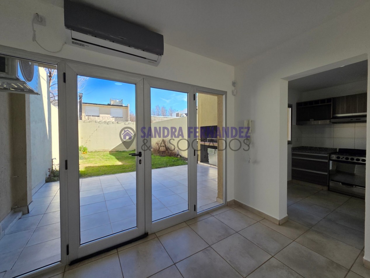 Rio Negro Cipolletti Duplex 2 dormitorios B° Rincon Lindo II