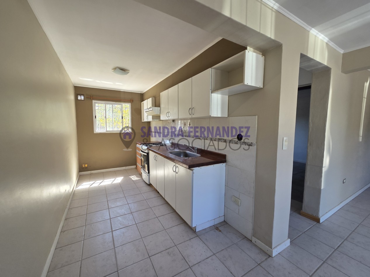 Neuquen, Alquiler, Departamento 1 dormitorio, en Complejo. Barrio Villa Maria