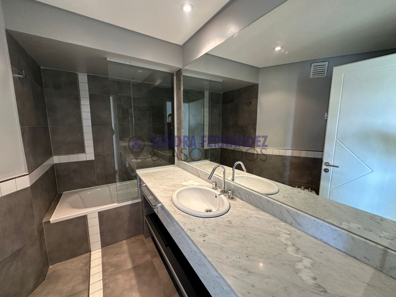 Neuquen Alquiler Semipiso Departamento 2 dormitorios (suite) Cochera Baulera