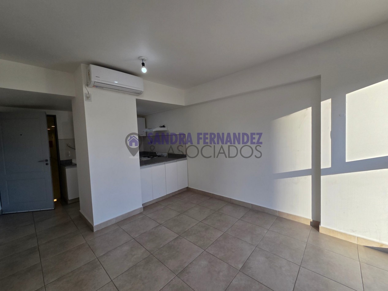 Neuquen Alquiler Departamento 1 dormitorio Cochera cubierta Zona Traumatologia del Comahue