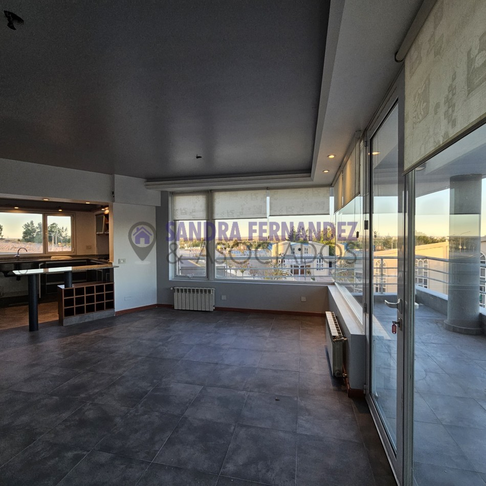 Neuquen Alquiler Departamento semipiso 2 dorm B° Santa Genoveva