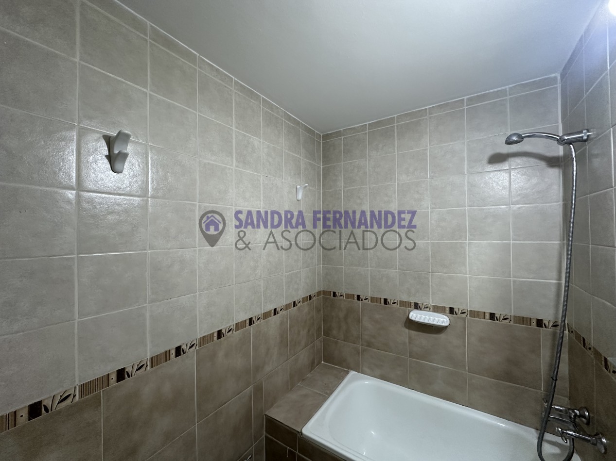 Neuquen Alquiler Departamento 1 dormitorio sin cochera centro ciudad de Neuquen
