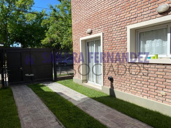Rio Negro. Cipolletti. Venta. Casa en planta baja 3 dormitorios (suite) 