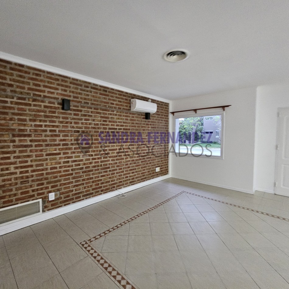 Neuquen. Venta Casa 2 dormitorios (suite) en una sola planta. Barrio Rincon Club de Campo