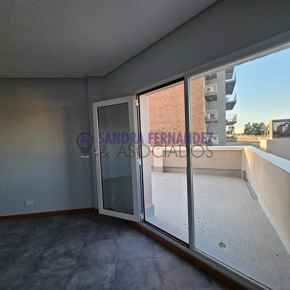 Neuquen Alquiler Departamento semipiso 2 dorm B° Santa Genoveva