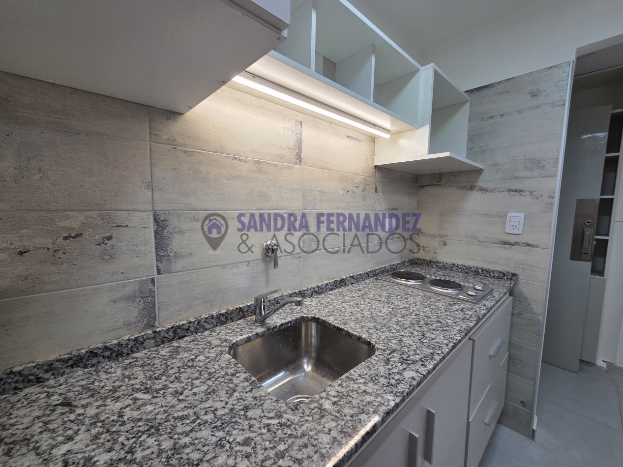 CABA MONSERRAT Alquiler Departamento 2 dormitorios remodelado a estrenar sin cochera
