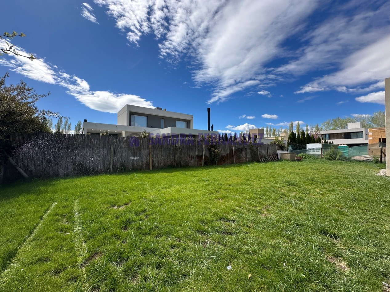 Neuquen Alquiler A ESTRENAR Casa en una sola planta 3 dormitorios, todos en suite Barrio Cerrado Sauces del Limay 