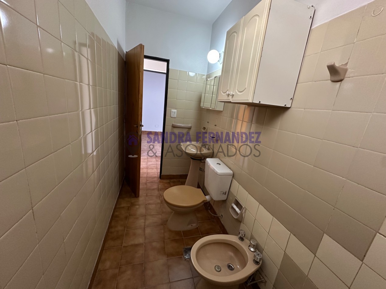 Neuquen Alquiler Departamento en Complejo en 1° piso sin cochera