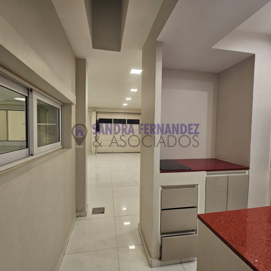 Neuquen Alquiler Casa 3 dormitorios en barrio abierto (suite-vestidor) Piscina Zona La Zagala