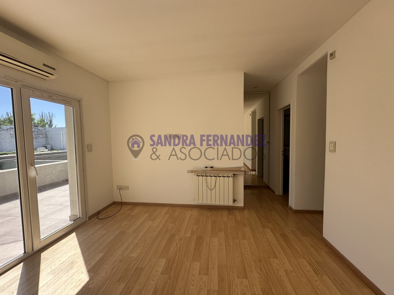 Rio Negro Cipolletti Casa 4 dormitorios Barrio Manzanar 7