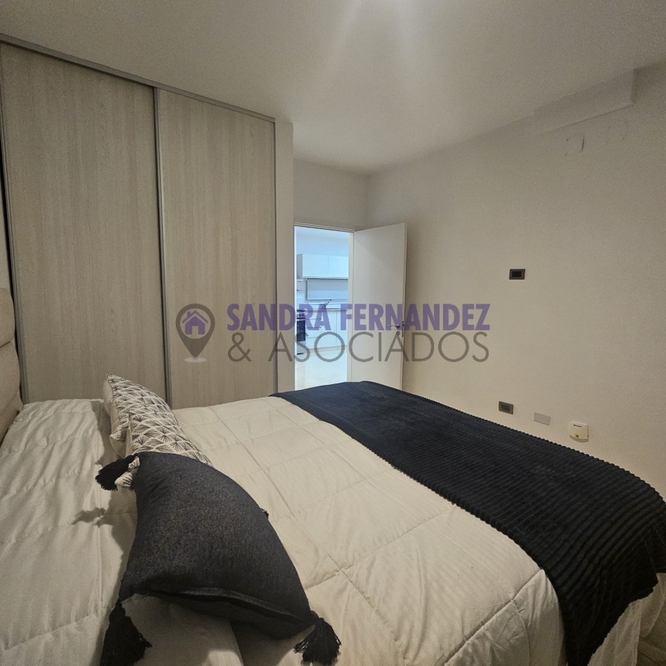 Neuquen. Venta. 1 dormitorio con cochera. Zona Policlinico de Neuquen