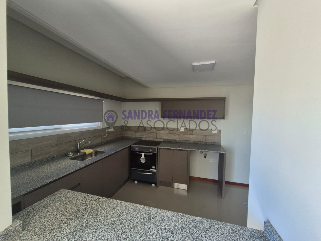 Neuquen Alquiler 1 dormitorio sin cochera Centro frente Parque Central A ESTRENAR