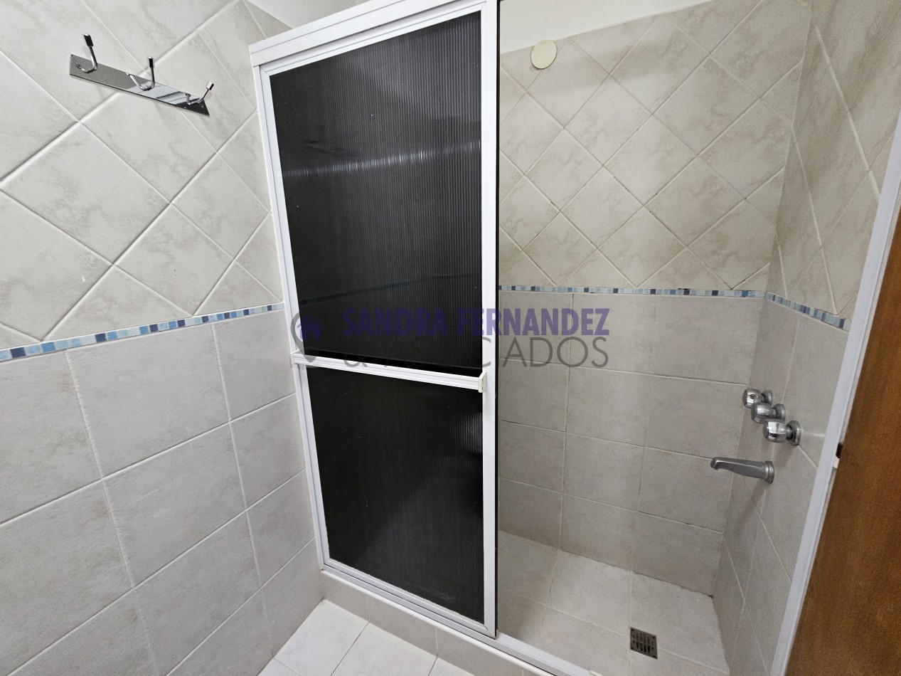 Neuquen. Alquiler. Duplex 3 dormitorios. Barrio Maria Auxiliadora