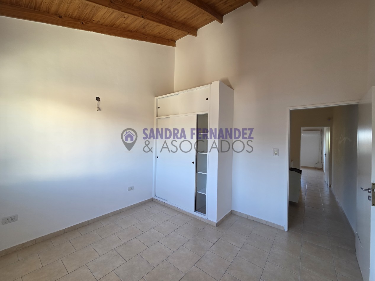 Neuquen. Alquiler. Duplex 2 dormitorios Barrio Huilliches