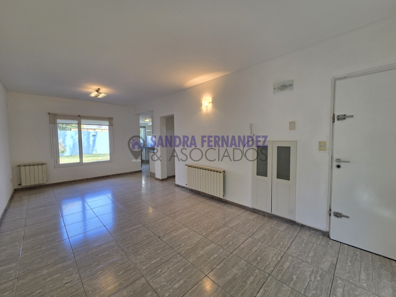 Neuquen Alquiler Duplex 3 dormitorios(suite) Jardines del Rey