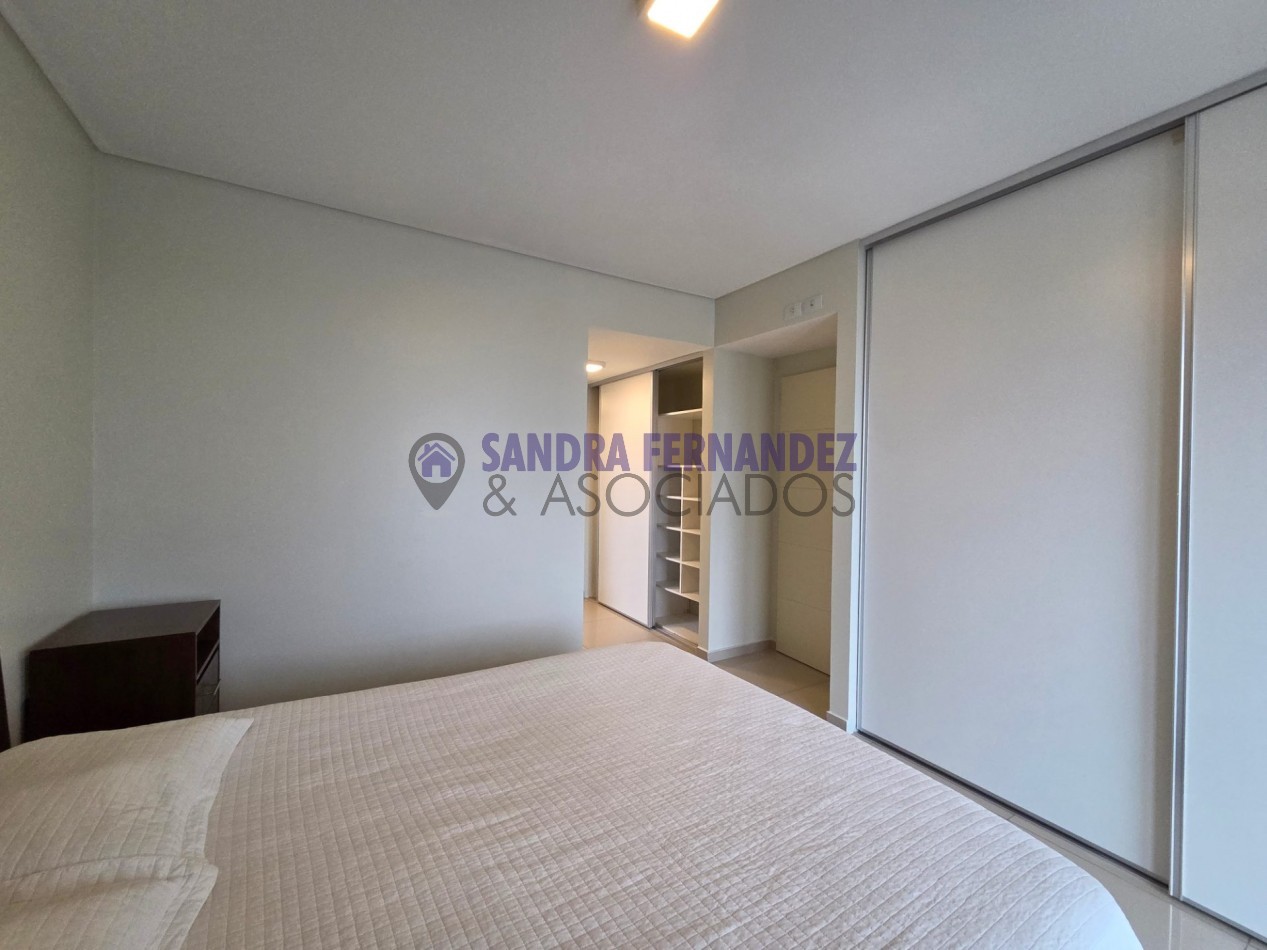 Neuquen Alquiler Departamento Nivel Gerencial amoblado equipado 2 dormitorios (suite). Cochera