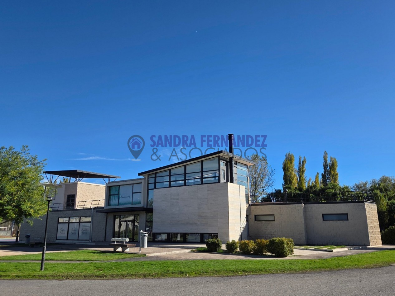 Neuquen Alquiler A ESTRENAR  Casa en una sola planta 3 dormitorios, todos en suite Barrio Cerrado Sauces del Limay  