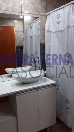 Neuquen. Centenario. Alquiler. Departamento amplio 1 dormitorio. 