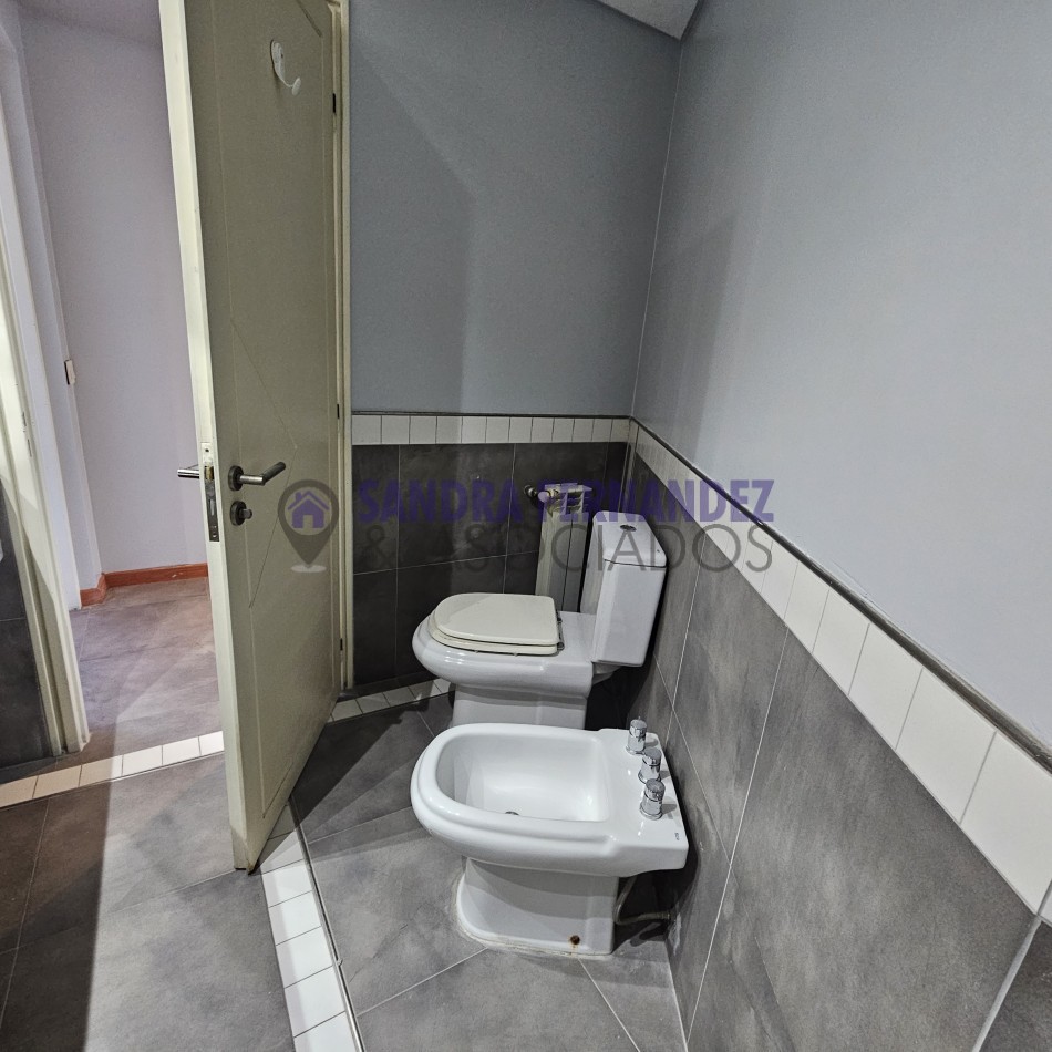 Neuquen Alquiler Departamento semipiso 2 dorm B° Santa Genoveva