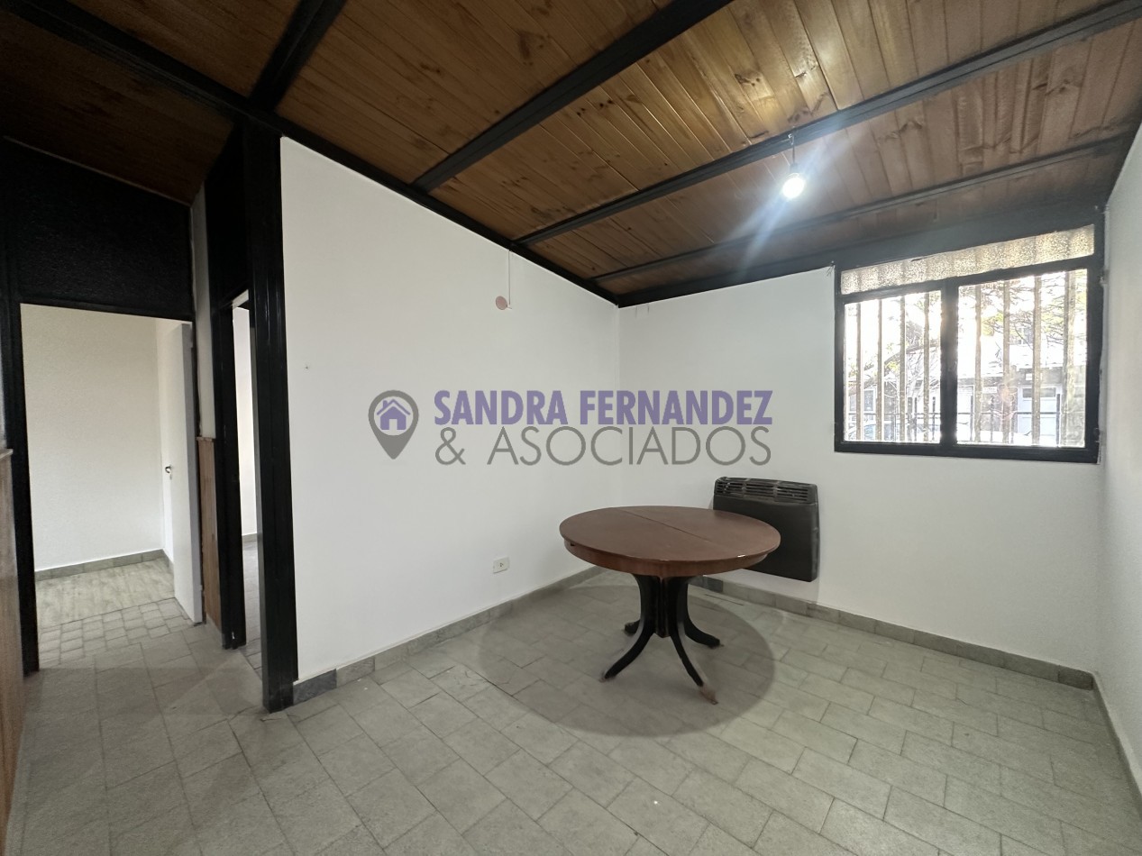 Neuquen Alquiler Casa 2 dormitorios en Barrio Limay