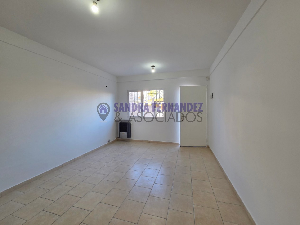 Neuquen Alquiler Duplex 2 dormitorios entrada para un auto