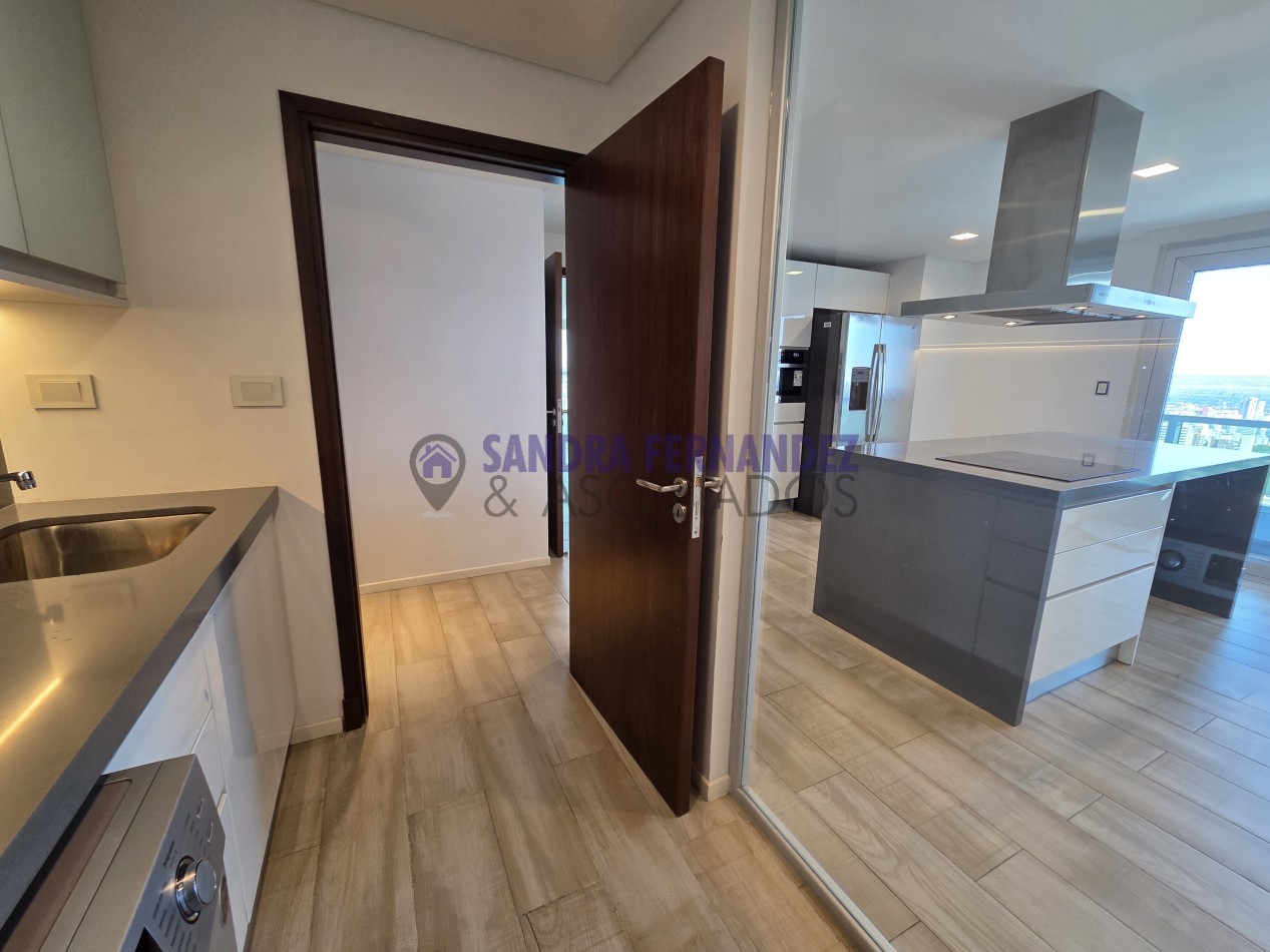 Neuquen. Alquiler NIVEL GERENCIAL Departamento  Semipiso 3 dorm