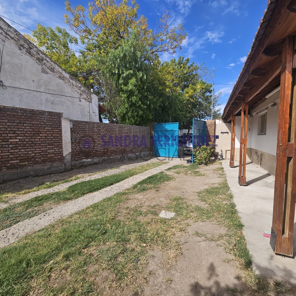 Rio Negro Cipolletti Casa 1 dormitorio zona UFLO / CLUB CIPOLLETTI / 